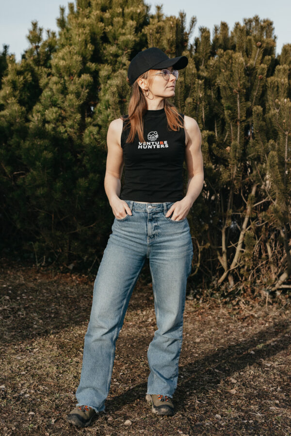 Crop top z niskim golfem Venture Hunters - obrazek 4